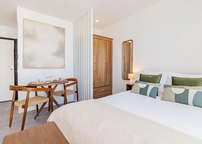 Timeless - Avenida *